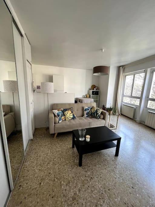 Appt 2 Pers, Proche Place De La Comedie, Wifi Montpellier Exterior foto
